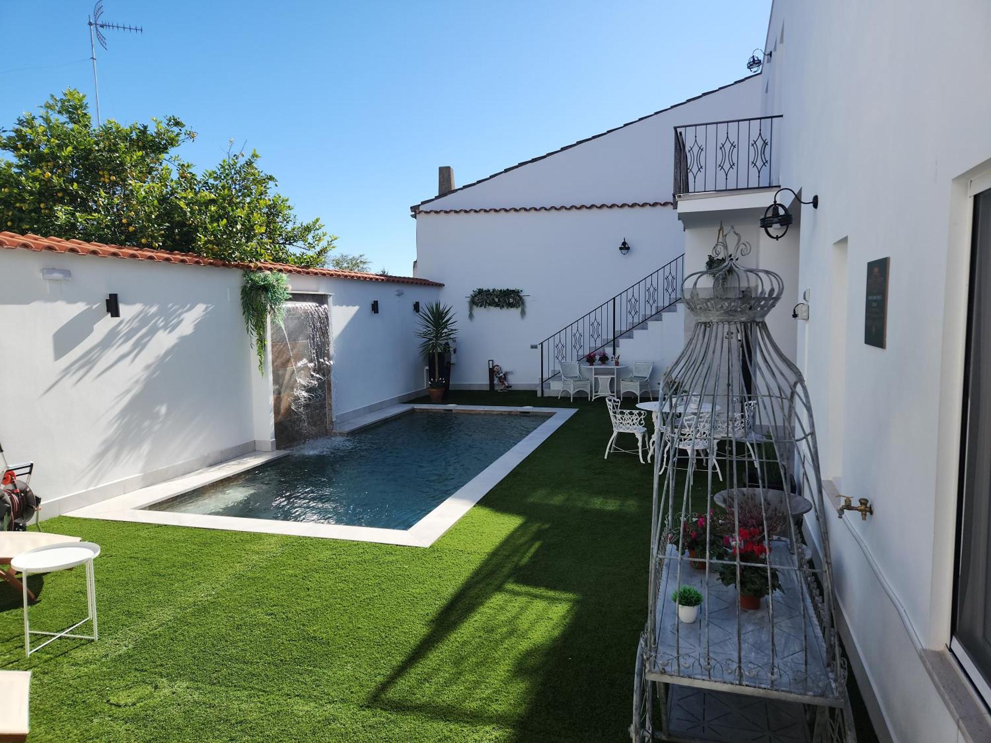Hotel Boutique Iulia 5 Estrellas Medina de las Torres Εξωτερικό φωτογραφία