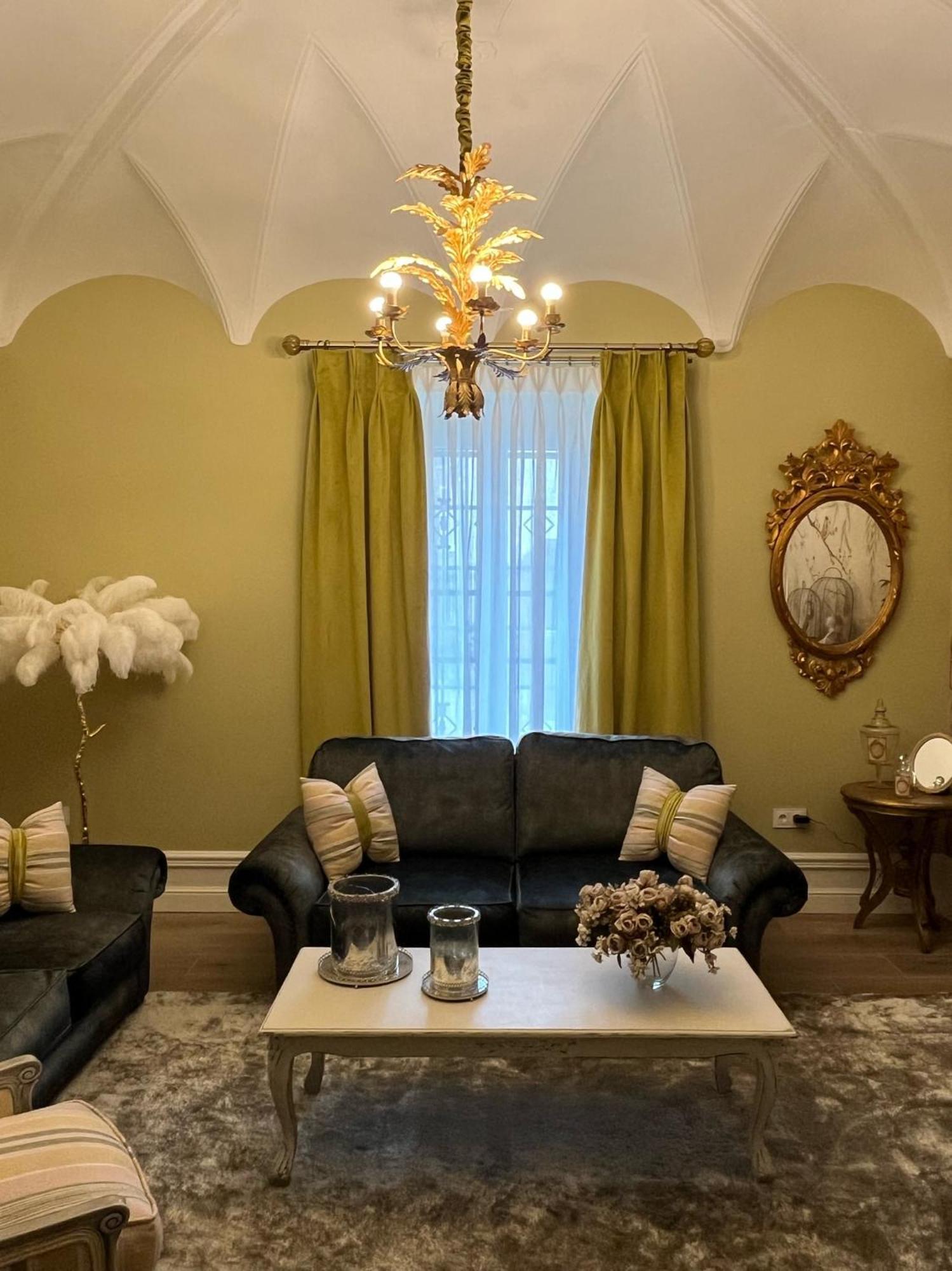 Hotel Boutique Iulia 5 Estrellas Medina de las Torres Εξωτερικό φωτογραφία